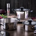 Qual a melhor linha de panelas inox Tramontina